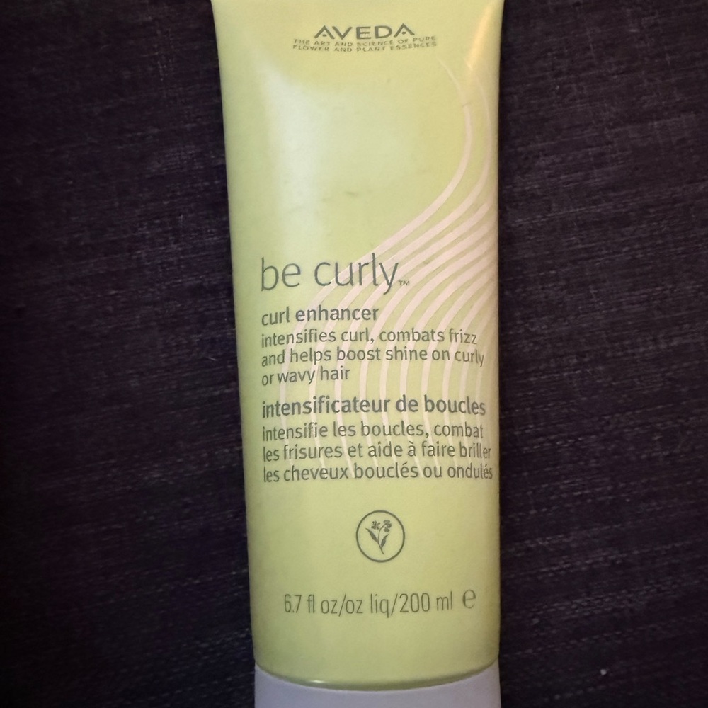 AVEDA Be Curly Curl Enhancer in Light Green